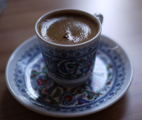 Café y Adivinos en el Estambul contemporáneo