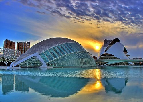 Valencia - la Ciudad de las Artes y las Ciencias Valencia - la Ciudad de las Artes y las Ciencias