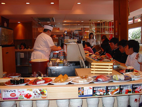 Kaitenzushi en Tokio Kaitenzushi en Tokio