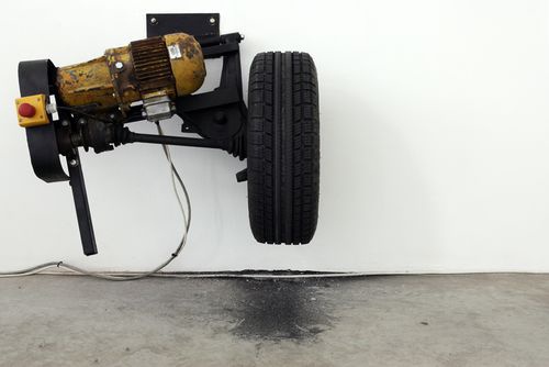 Michael Sailstorfer en la fundación Miró de Barcelona