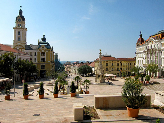 pecs-ciudad-cultura-budapest
