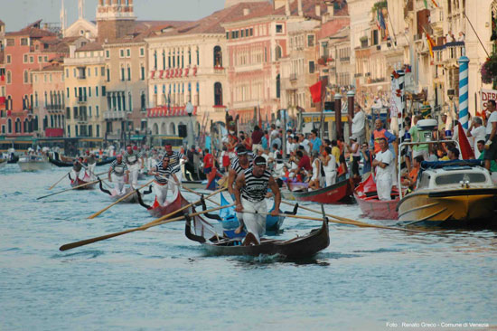 Regata Storica de Venecia