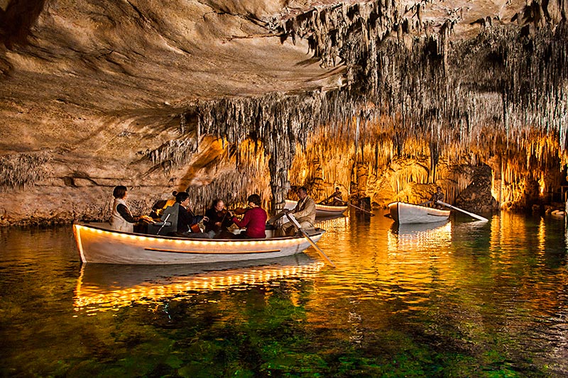 Música en vivo en las cuevas españolas Música en vivo en las cuevas españolas