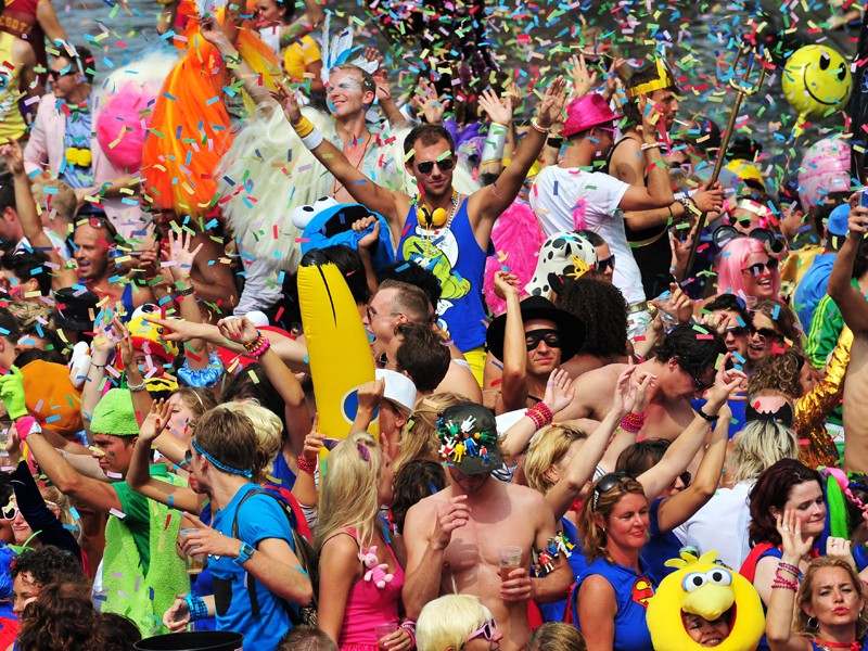 El Orgullo Gay recorre Madrid, Londres, Berlín y Nueva York El Orgullo Gay recorre Madrid, Londres, Berlín y Nueva York