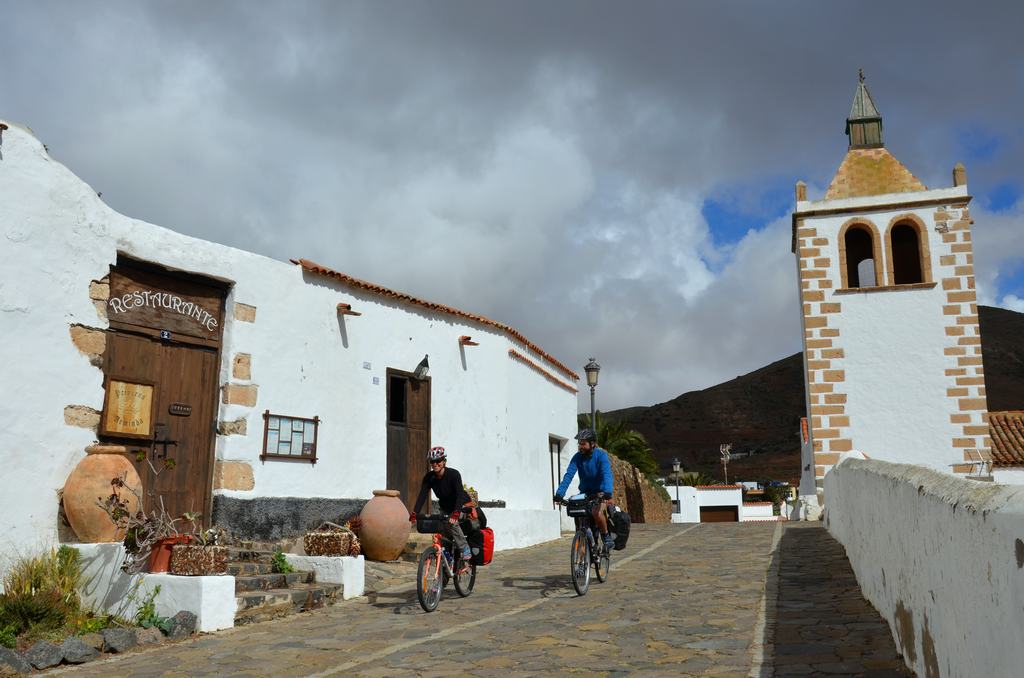 Visitar Betancuria en el interior de Fuerteventura