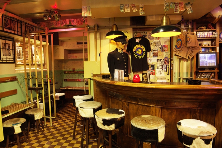coffe shops amsterdam the bulldog